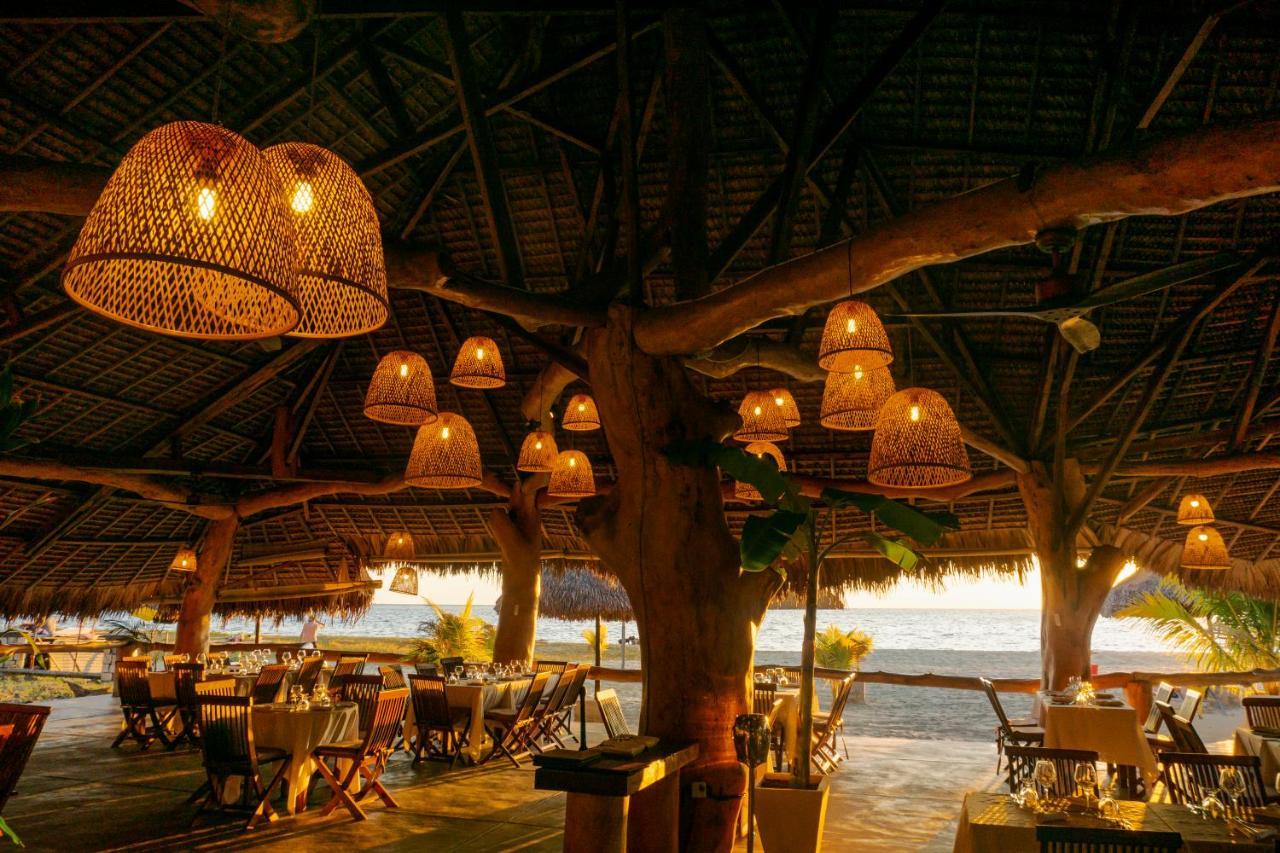 Nosy Be Hotel & Spa Ambondrona  Buitenkant foto