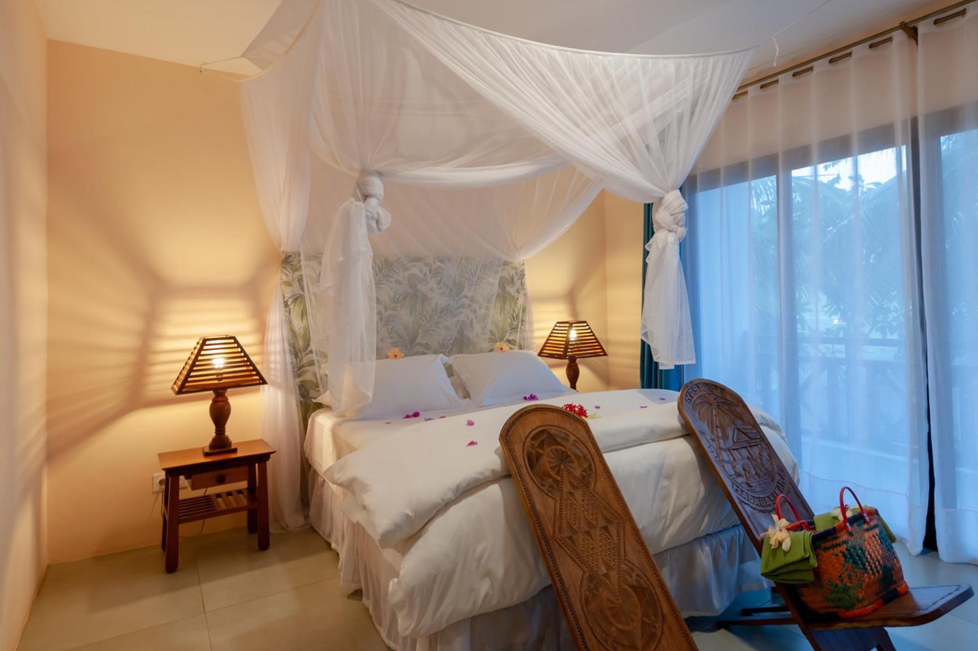 Nosy Be Hotel & Spa Ambondrona  Buitenkant foto