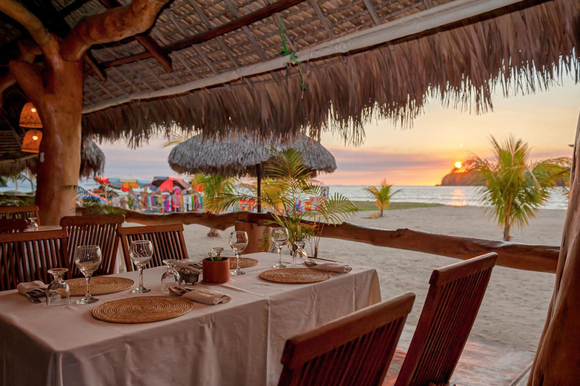 Nosy Be Hotel & Spa Ambondrona  Buitenkant foto