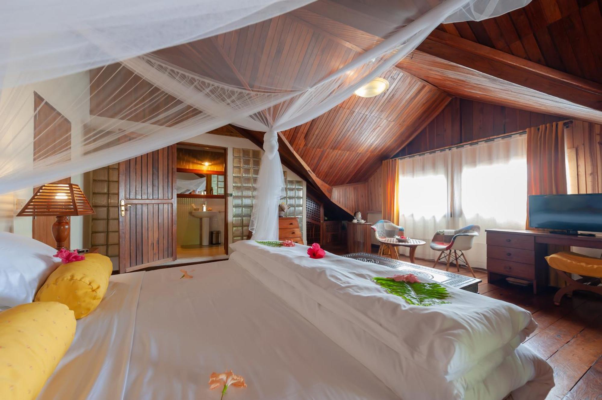Nosy Be Hotel & Spa Ambondrona  Buitenkant foto