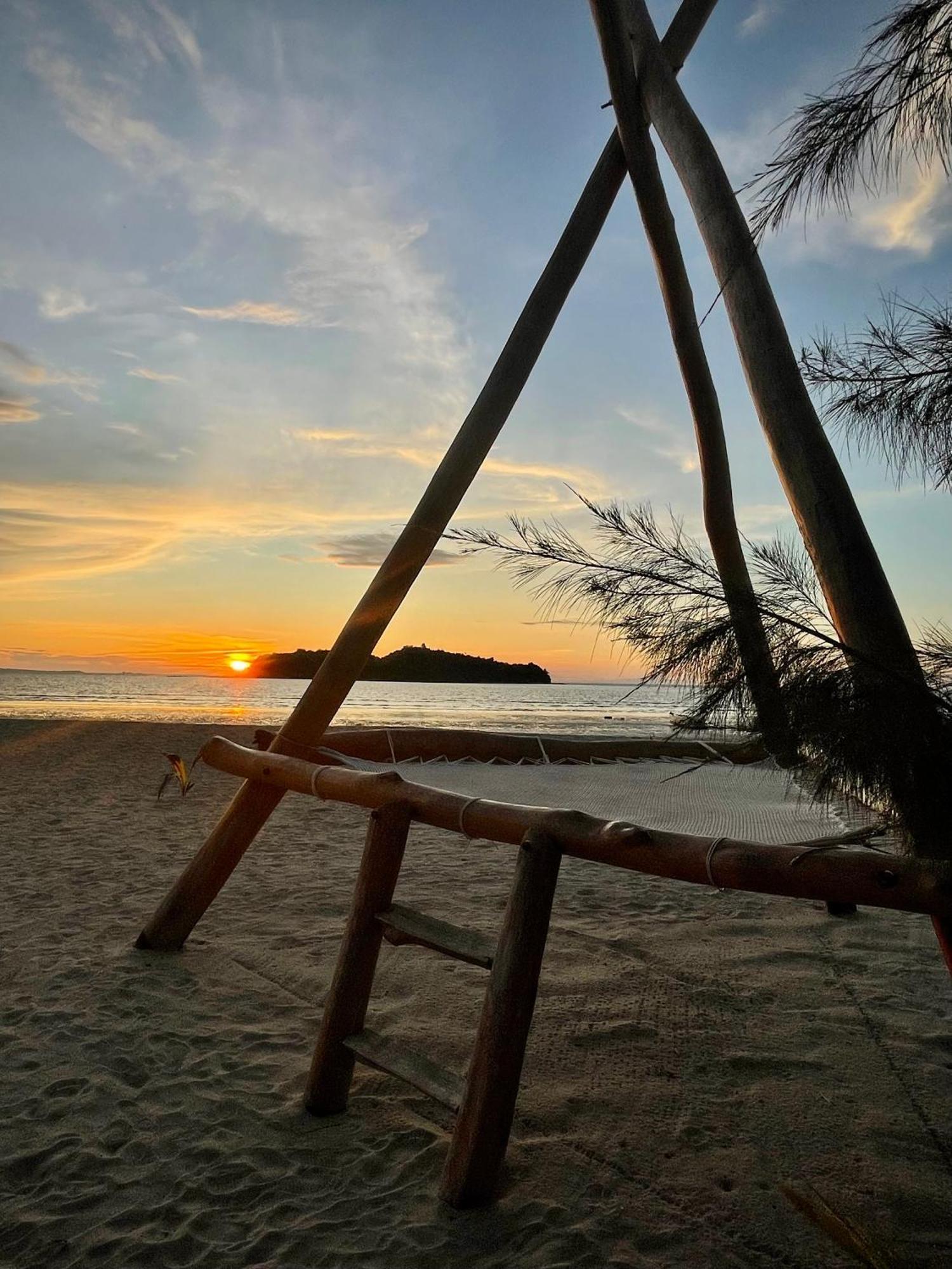 Nosy Be Hotel & Spa Ambondrona  Buitenkant foto