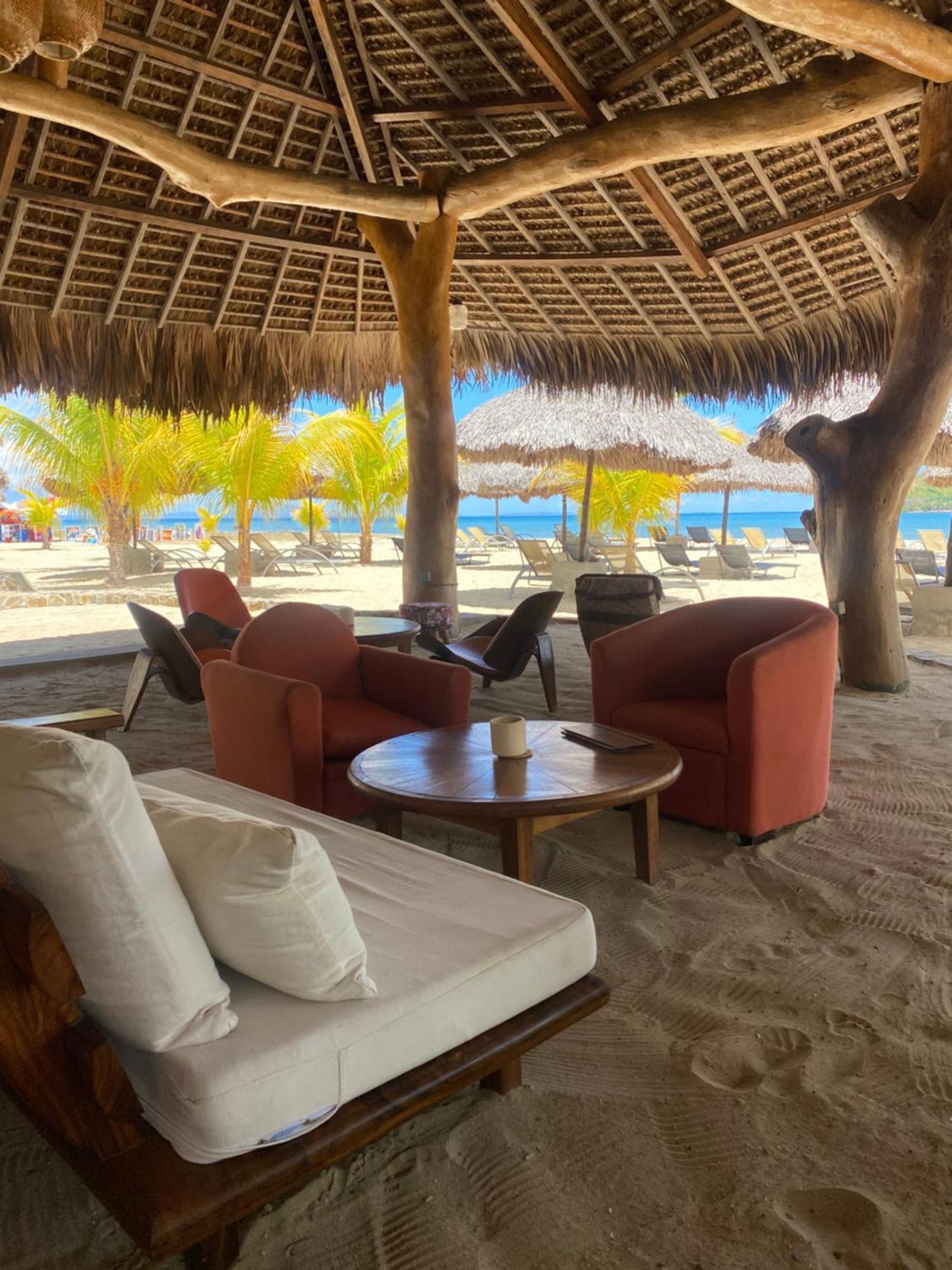 Nosy Be Hotel & Spa Ambondrona  Buitenkant foto