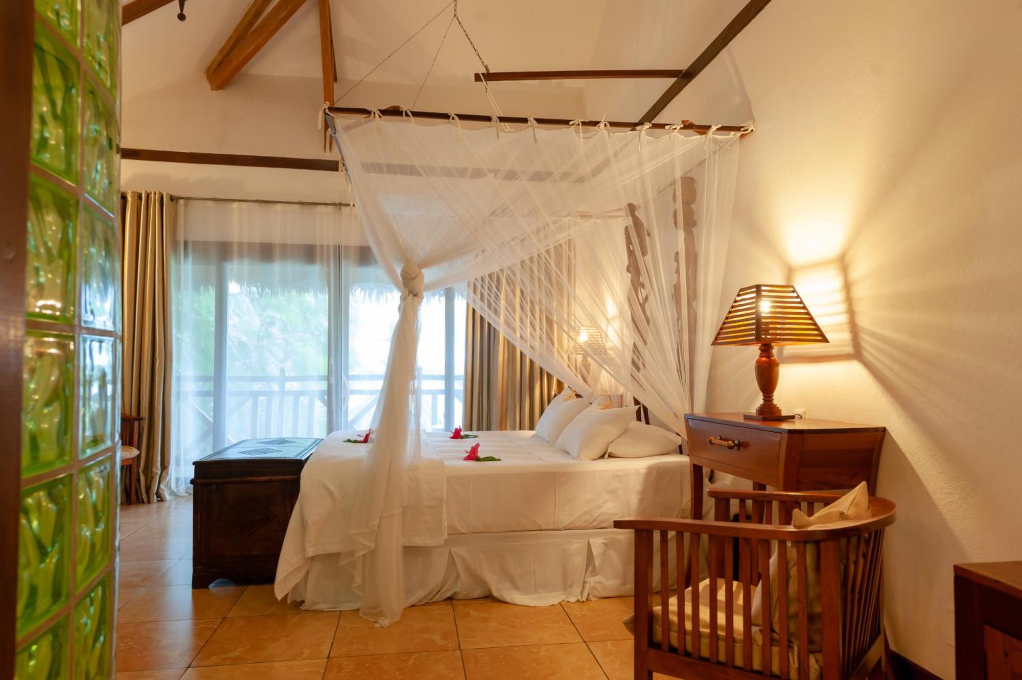 Nosy Be Hotel & Spa Ambondrona  Buitenkant foto