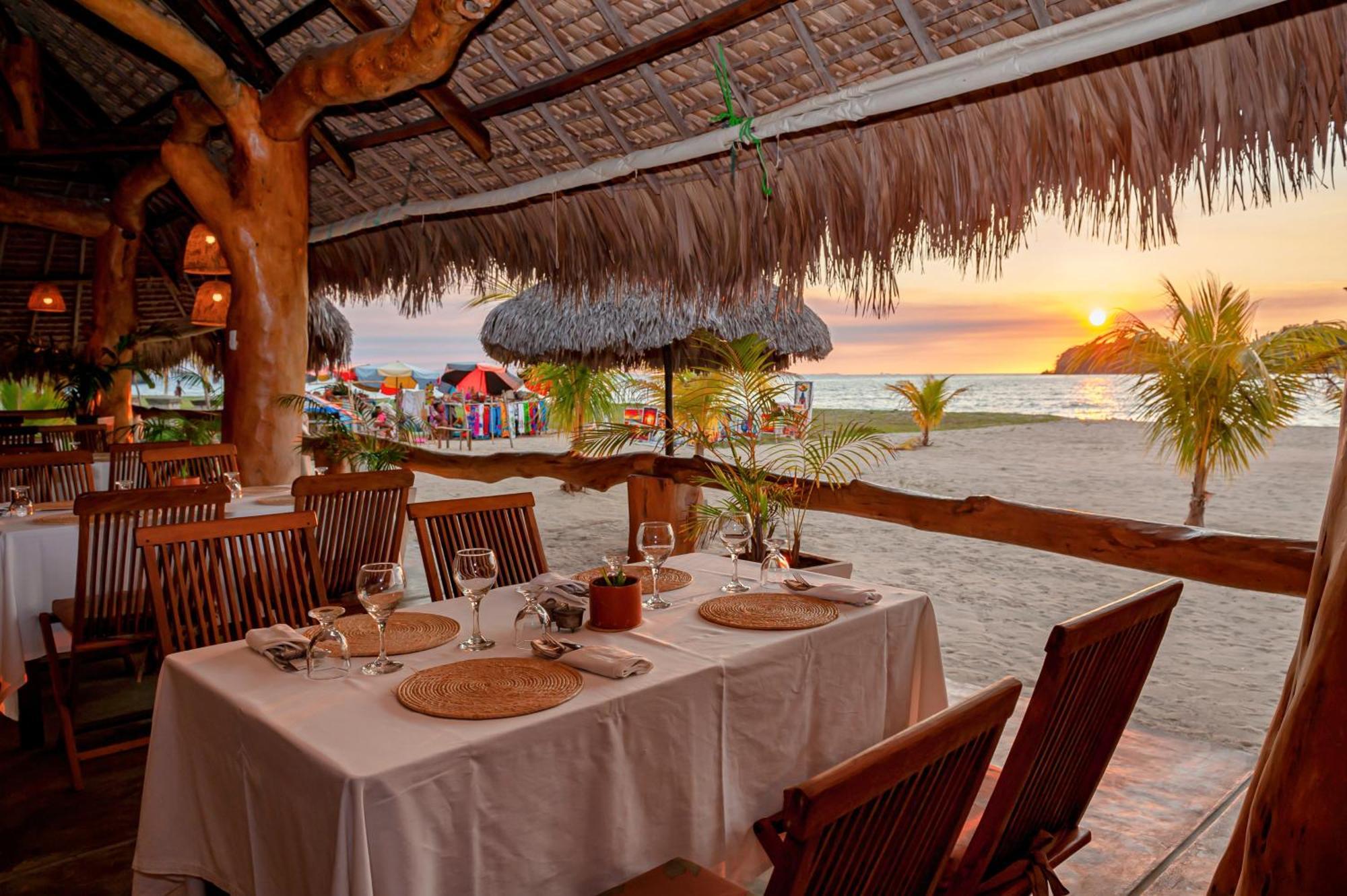 Nosy Be Hotel & Spa Ambondrona  Buitenkant foto